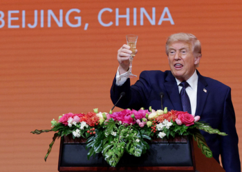 Trump Talks Chinese Railroad Workers, Chinese Restaurants in Toast