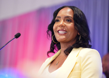 Georgia Democrats Pick Former Atlanta Mayor for Governor Race
