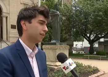 24-Year-Old Ousts Mayor After Massive Factory Fire Fallout