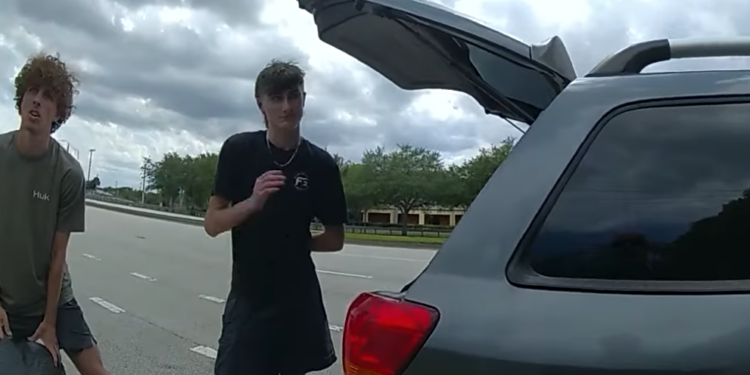 Florida Teens Save Stranded Driver Suffering Heart Attack