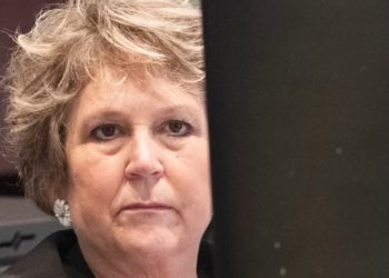 Alex Murdaugh Sues Clerk After Murder Conviction Tossed