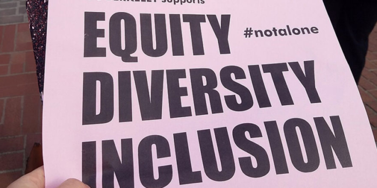 Oregon Under Fire For Grant Program That Won’t Give Money To Schools With Too Many White Kids