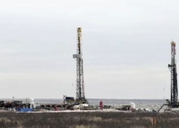 Record Oil Deal’s Benefits Go Beyond Big Business
