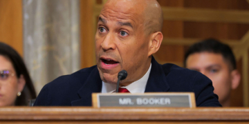Murphy Wins GOP Senate Nod, Faces Booker Showdown
