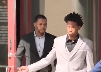 Austin Metcalf Had ‘No Right’ to Use Force, Karmelo Anthony Attorney Tells Jury